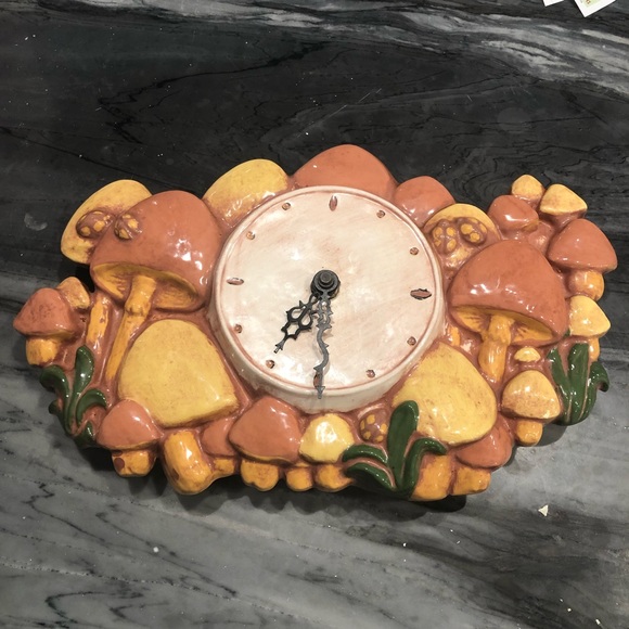 Vintage Merry Mushroom Clock 1970s Orange Brown